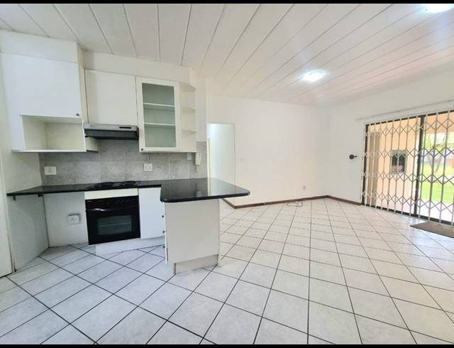 3 BEDROOM TOWNHOUSE FOR SALE IN NORTHWOLD